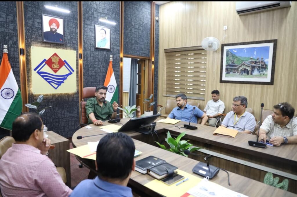 राष्ट्रीय प्रतिरक्षण दिवस पर कोई भी बच्चा पोलियो की खुराक से वंचित न रहे: जिलाधिकारी
