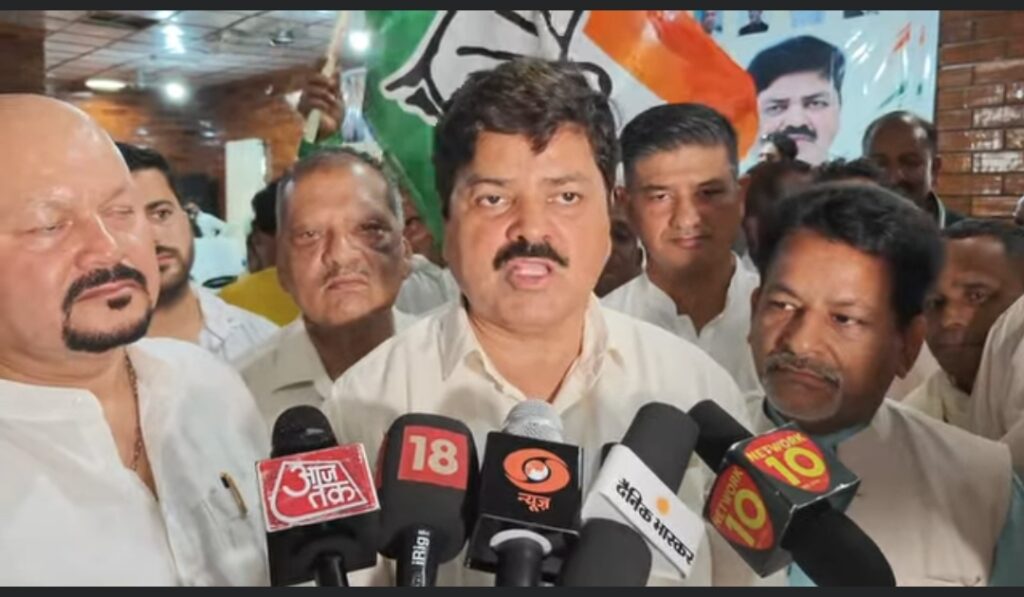 पिथौरागढ़ से कांग्रेस का सत्ता परिवर्तन का संकल्प, भ्रष्टाचार व जनविरोधी नीतियों पर साधा निशाना