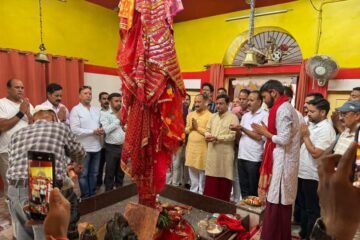मुख्यमंत्री धामी के पांच वर्ष पूरे होने पर उत्तरकाशी में विशेष पूजा-अर्चना, श्री काशी विश्वनाथ मंदिर में हुआ रुद्राभिषेक