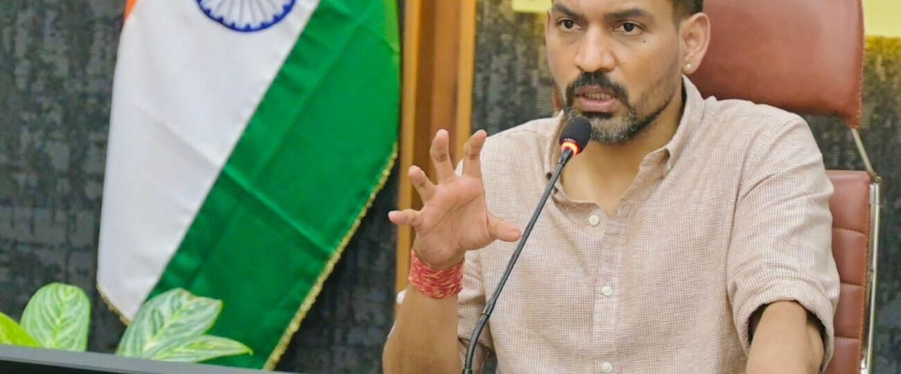 7 जुलाई तक जमा करें गणना प्रपत्र, नहीं तो मतदाता सूची से छूट सकता है नाम: डीएम