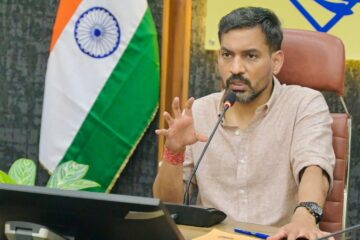 7 जुलाई तक जमा करें गणना प्रपत्र, नहीं तो मतदाता सूची से छूट सकता है नाम: डीएम