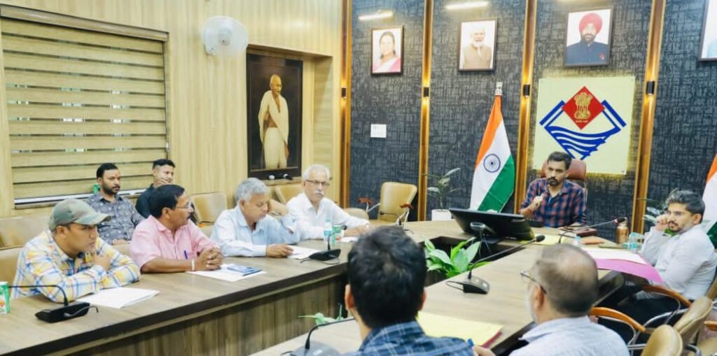 देहरादून में एसआईआर-2026 अभियान को बड़ी सफलता, 100% गणना प्रपत्र वितरण, 86.34% डिजिटाइजेशन पूरा…