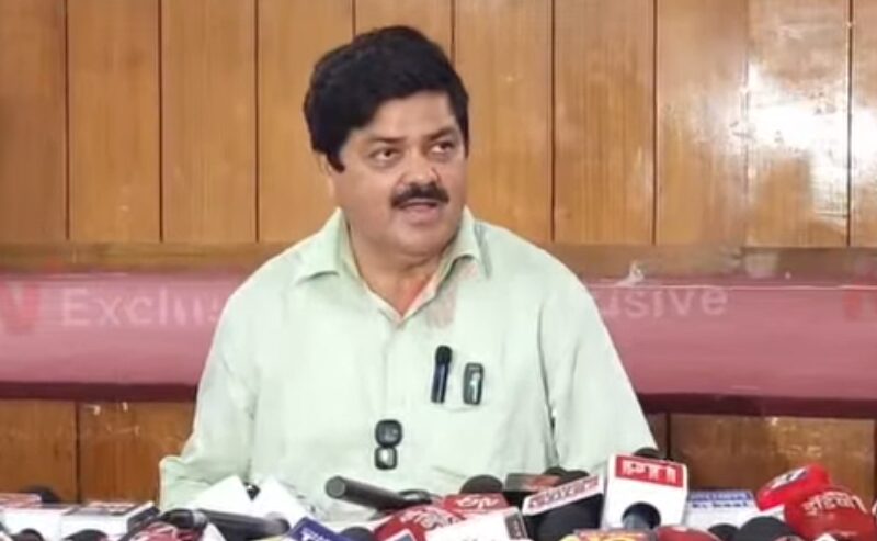 एसआईआर के द्वितीय चरण में पूरी सक्रियता से जुटें कांग्रेस कार्यकर्ता : गणेश गोदियाल