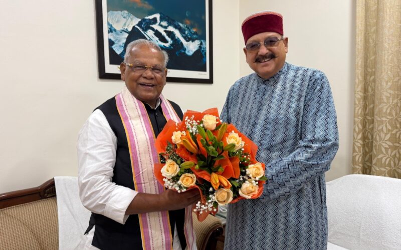 कैबिनेट मंत्री सतपाल महाराज ने केंद्रीय मंत्री जीतन राम मांझी से की शिष्टाचार भेंट