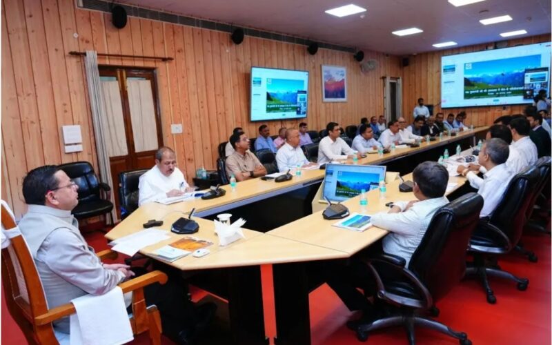 रोपवे परियोजनाओं में तेजी लाएं, 9 नवंबर तक धरातल पर दिखे प्रगति: मुख्यमंत्री धामी