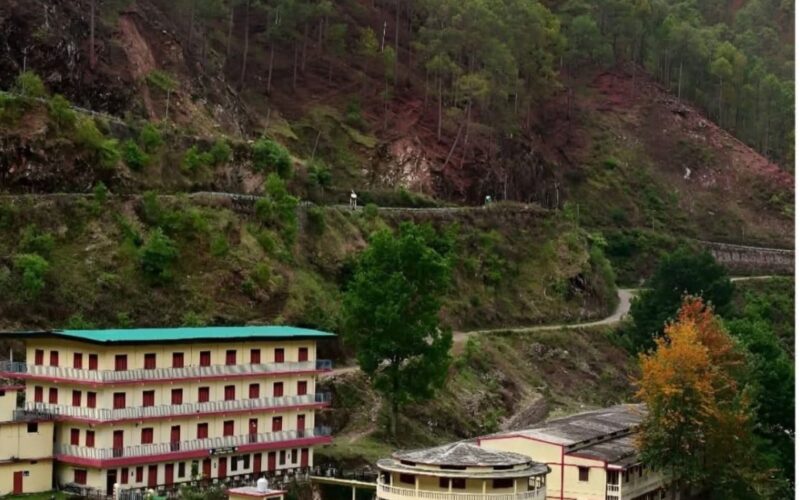 राठ महाविद्यालय पैठाणी के छह एनएसएस स्वयंसेवियों का चंडीगढ़ के राष्ट्रीय युवा नेतृत्व कार्यक्रम के लिए चयन