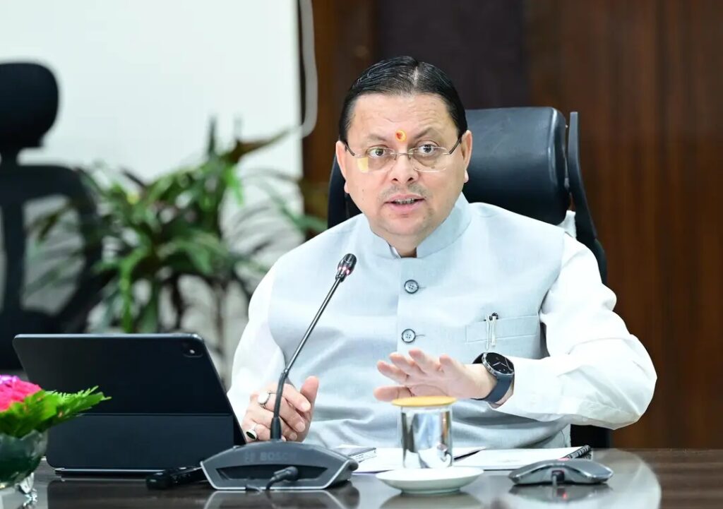 15 अक्टूबर के बाद सड़क मार्ग से औचक निरीक्षण करेंगे मुख्यमंत्री धामी, प्रदेश की सड़कों को जल्द गड्ढामुक्त करने के निर्देश