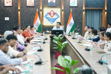 नशामुक्ति अभियान को लेकर शिक्षण संस्थानों में होंगी विशेष कार्यशालाएं: जिलाधिकारी