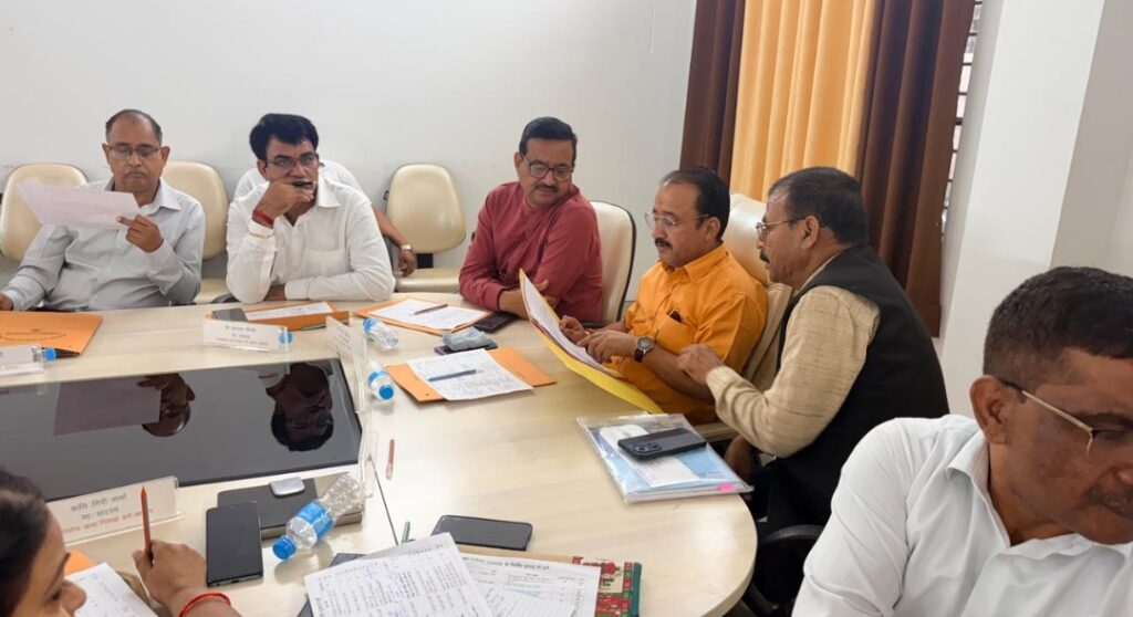 अन्य पिछड़ा वर्ग आयोग अध्यक्ष ने 11 शिकायतों की सुनवाई कर दिए त्वरित निस्तारण के निर्देश