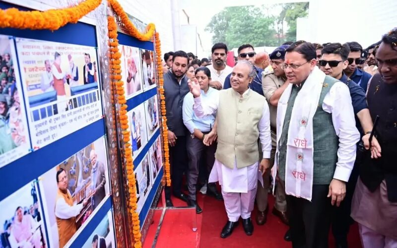 मुख्यमंत्री धामी ने युवाओं से लिया ‘तीन संकल्पों का गुलदस्ता’ कहा – युवा शक्ति ही विकसित उत्तराखण्ड की मजबूत आधारशिला