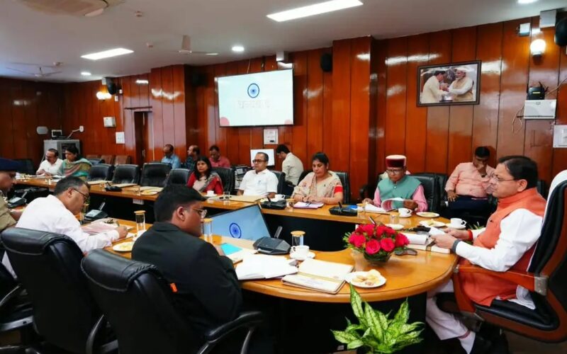 एससी-एसटी अत्याचार निवारण अधिनियम के मामलों में समयबद्ध न्याय और पीड़ितों को त्वरित राहत सुनिश्चित करें: मुख्यमंत्री