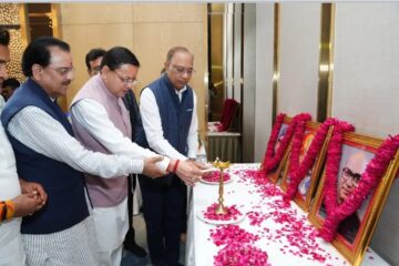 उत्तराखण्ड की विकास यात्रा में नई संभावनाओं के साथ चुनौतियों का समाधान जरूरी: मुख्यमंत्री धामी