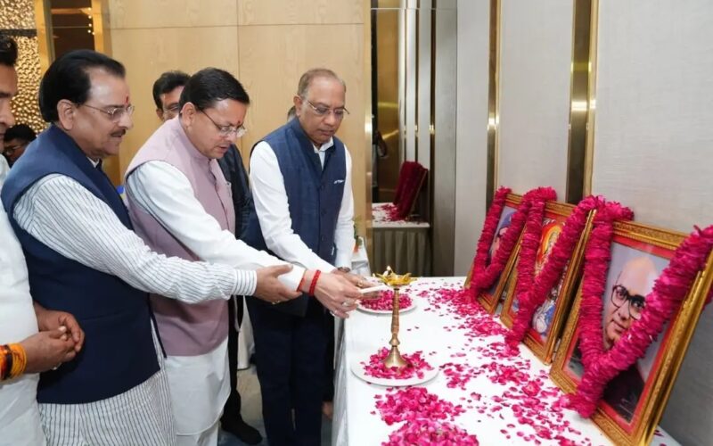 उत्तराखण्ड की विकास यात्रा में नई संभावनाओं के साथ चुनौतियों का समाधान जरूरी: मुख्यमंत्री धामी