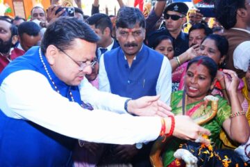 महर्षि वाल्मीकि प्रकटोत्सव पर निकली शोभायात्रा, पर्यावरण मित्रों का मानदेय बढ़ाने का मुख्यमंत्री ने दिया भरोसा…