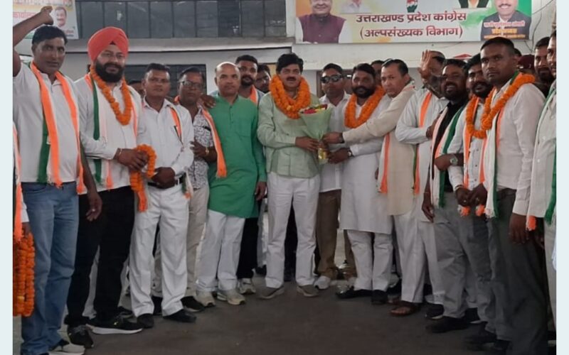 हरिद्वार से करीब 100 लोगों ने ग्रहण की कांग्रेस की सदस्यता : गणेश गोदियाल