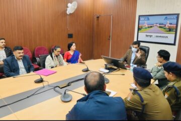 मसूरी विन्टरलाईन कार्निवाल-2026 की तैयारियों को लेकर डीएम ने दिए निर्देश